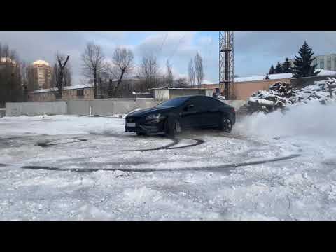 Vovlo s60 T5 2015 AWD drift