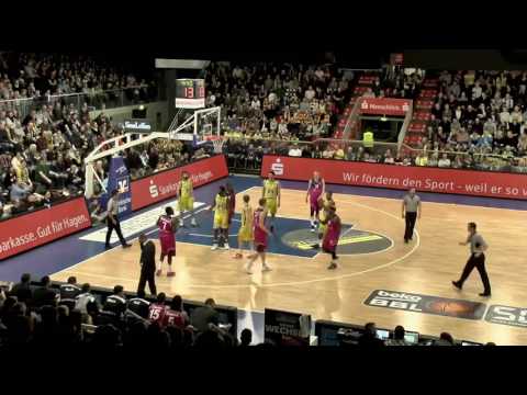 Phoenix Hagen vs. Telekom Baskets 1st game