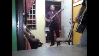 una rolita de los señorones miguel y miguel "ERES MALA"