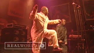 Papa Wemba - Bakwetu (live at World In The Park 1992)
