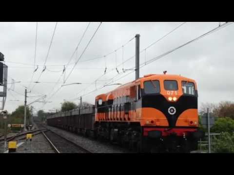 Class 071 number 071 comes through Clontarf station
