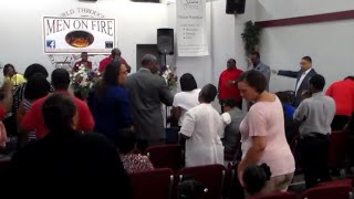 Pastor Juan M. Goodson's CRAZY PRAISE BREAK at the Men On Fire 2016 Conference