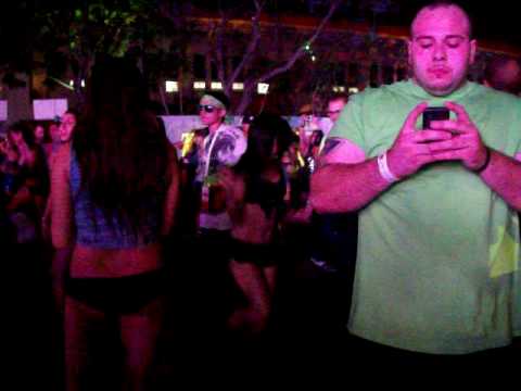 Electric Daisy Carnival 2010 Felguk ft Sporty-O 2Nite