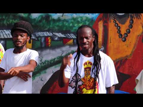 Lion Bly - Alerte (Official Video)