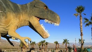 Dinosaurs - changing heads - Tyrannosaurus rex