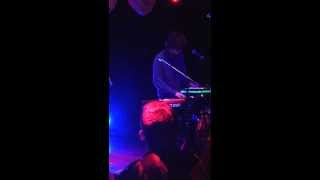 London Grammar - &quot;Metal &amp; Dust&quot;