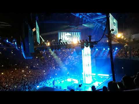 Thumbnail for Xavier Naidoo - Alles kann besser werden ( 3.12.2019 Berlin/Mercedes-Benz Arena ) by Xavier Naidoo