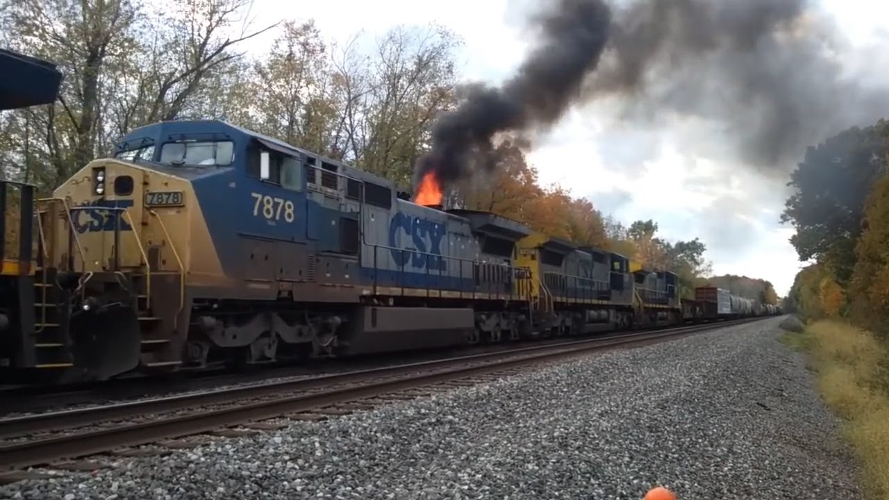 Big Diesel Engine COLD START compilation #2 - [ GMC Detroit diesel Deutz CAT Kenworth Cummins ]