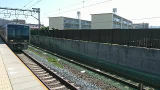 島本駅で普通西明石行きの発車の様子