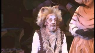 CATS - Gus, The Theatre Cat - The Musical - Sam Younghans as Gus