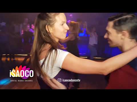 (Mobile Camera) Katya Zhuk and Aleksejs Zuks Salsa Dancing at SFS 2018 in Zurich, Friday 23.02.2018