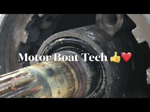 How to replace Yamaha propeller shaft seal #yamaha #boat