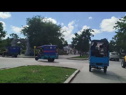Holguin de la Avenida Lenin a El Parque Calixto García 
