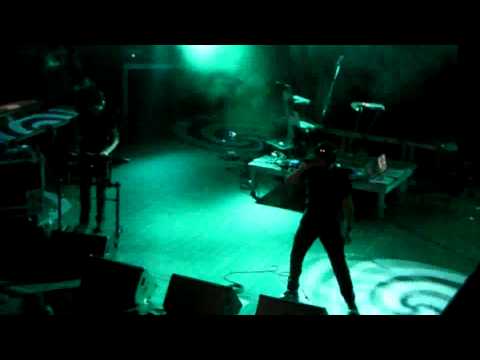 The Juggernauts - Interview and "Damaged Illusions" Live