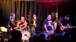 Peter &amp; The Test Tube Babies ¨Maniac¨