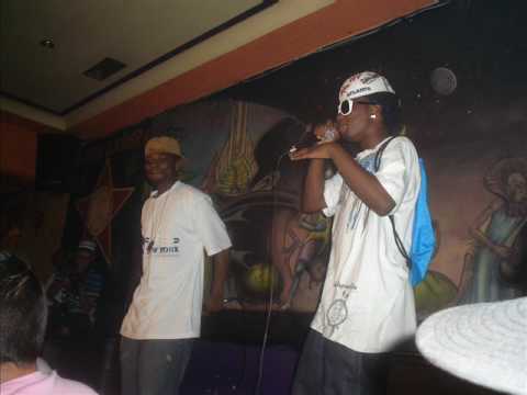 chacheblack ft daddy Dwarf  - Ready