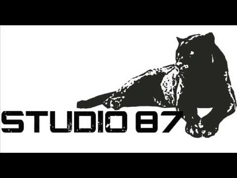 87JM , KOMA , HEAVY FLOW y DJ EXIS - MIRANDO ARRIBA  - ( STUDIO 87 ) Prod. 87JM