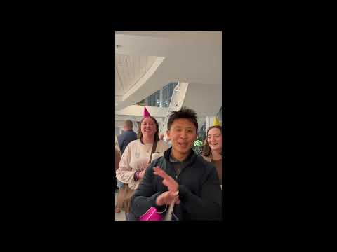 Kristoff the Magician video.