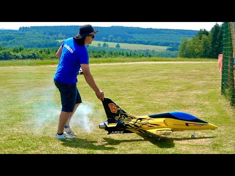 Stunning fast Ares Mini Vector Turbine Jet Model Flight Demonstration with Gyro off Speed Spins