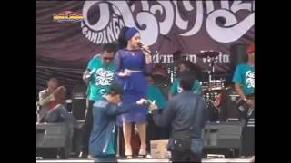 Download lagu New Pallapa Birunya Rindu Anisa Rahma | NEW PALLAPA 2016 mp3 Download lagu New Pallapa Birunya Rindu Anisa Rahma | NEW PALLAPA 2016 mp3