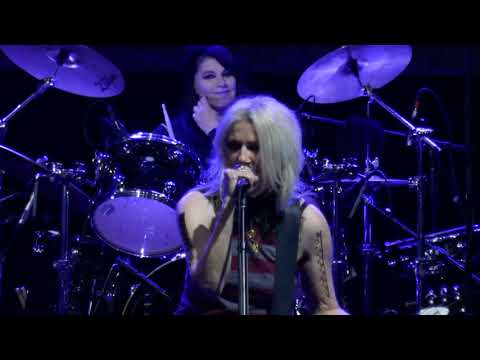 L7 - Live at the UC Theatre, Berkeley CA - 2023.05.04 [Full Show]