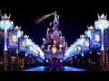 Disneyland Paris - Parade de Noel - Chante , c ...