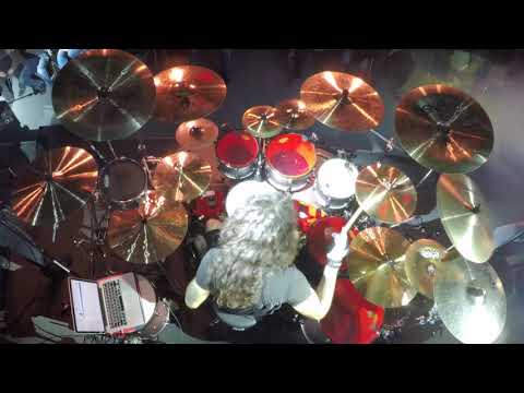 TVMaldita Presents: Aquiles Priester playing Scarified from Racer X with Gustavo Carmo.