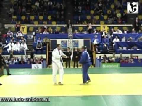 Judo 2008 Levallois: Pin (FRA) - Bryanov (RUS) [open].
