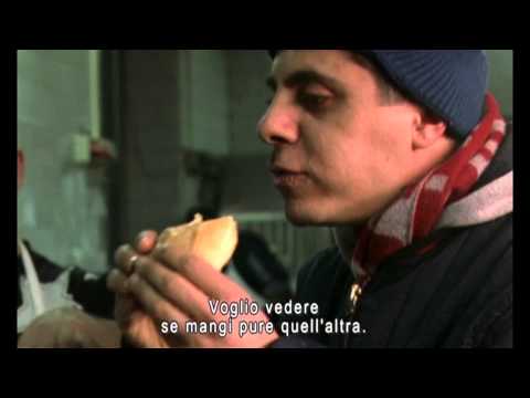 LaCapaGira (Alessandro Piva, 1999) - Fame chimica e cornetti