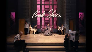 Musik-Video-Miniaturansicht zu Pink Skies Songtext von Giant Rooks