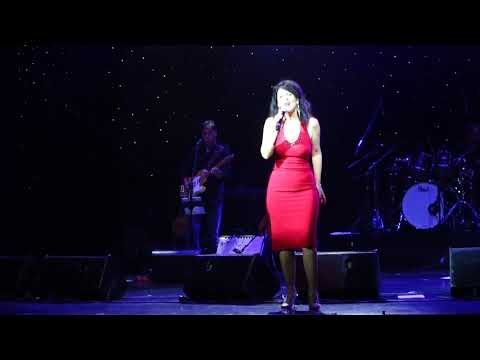 Tania & Ray Kernaghan - Headliner Show