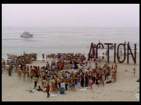 August 31,1974, Eddie Kendrick appears on Action 74, an American Bandstand episode at malibu Beach.