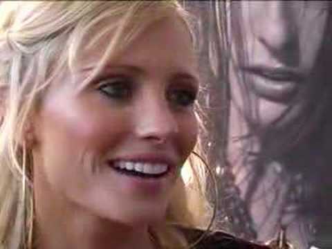 interview with Yfke Sturm host of Hollands Next Topmodel