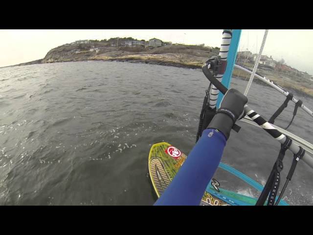 Windsurfing - Early planing in light wind (Gear & how to tips in text below film)