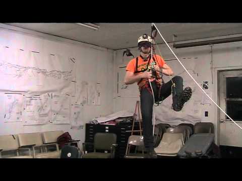 Blindfolded changeover caver SRT technique