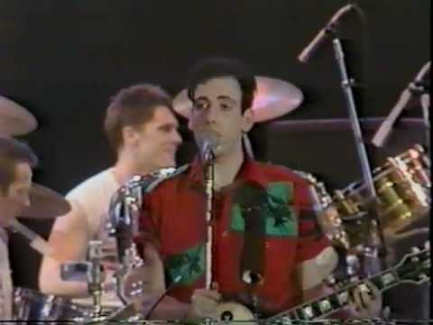 The Clash-Train In Vain[Live 1983]