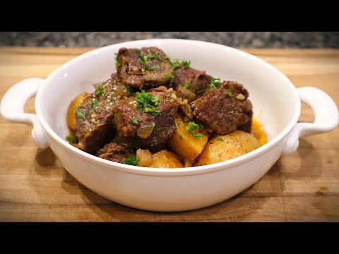 Melt-in-your-mouth Butter Garlic Beef (slow-cooker recipe)