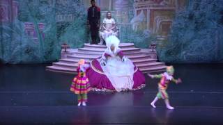 Missouri Ballet Theater's The Nutcracker - "Mother Ginger"