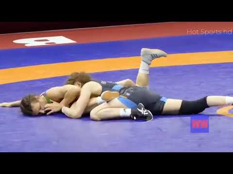 Woman wrestling 59kg - Match of exciting Grabs