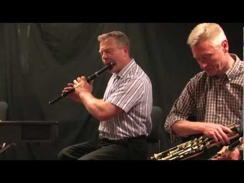 "Siolla Den Ghaoth" Composed and Played by Marcus Ó hIarnáin 2011