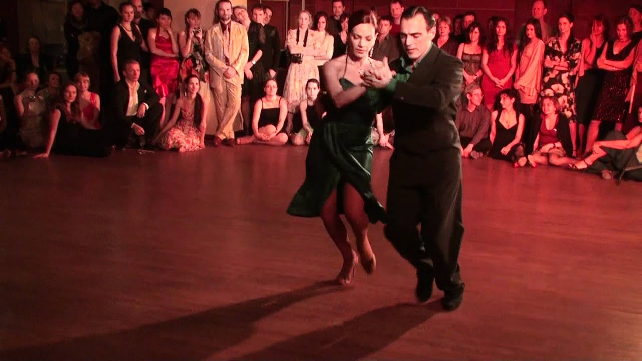 Esteban Moreno & Claudia Codega