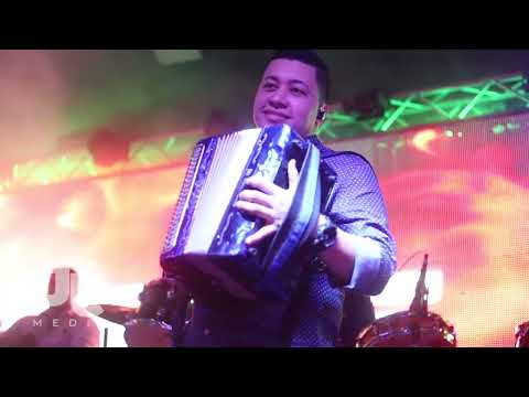 DAME UN CONSUELO VIGA - ALEJANDRO TORRES EN VIVO