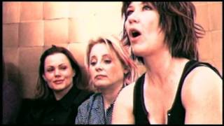 Go-Go&#39;s - God Bless The Go-Go&#39;s (live in central park 2001 dvd extra)