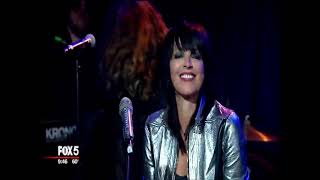 Nena - 99 Luftballons Live + Interview - FOX5 (2016)