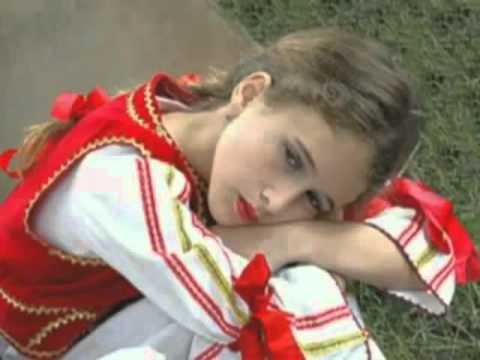 Makedonsko Devojche - MACEDONIAN FOLK SONG translated to English