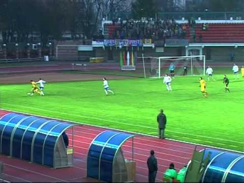 Виталий Родионов гол ФК Брест - БАТЭ 3 тур 6.04.12.mp4