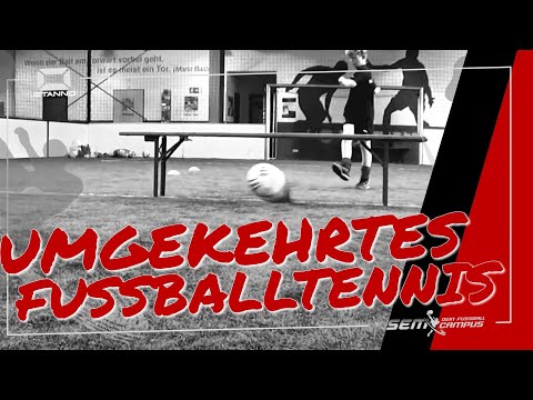 Umgekehrtes Fußballtennis - SEM Fußballtraining - 9 010BU