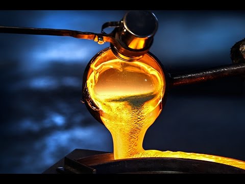 Video: Forging an Artist’s Path