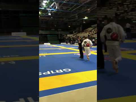 Luca Anacoreta vs Eldar Rafigaev