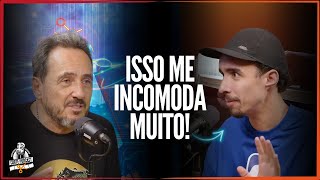Host se incomoda, mas recebe explicação brilhante da Bíblia | Podcast Minuto Jovem